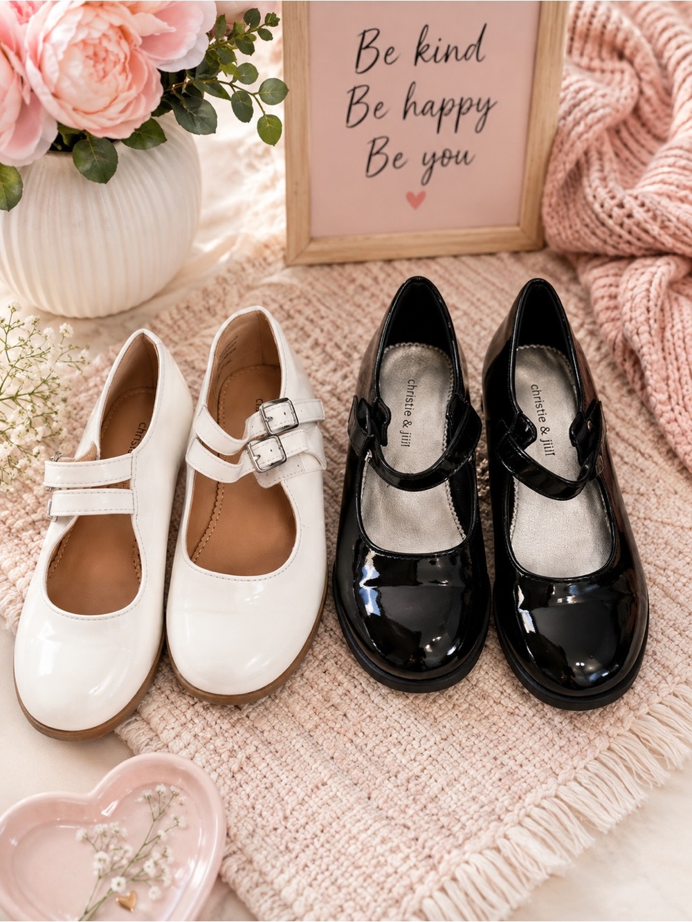🤍 🖤 2 Pairs Christie & Jill Girls Patent Leather Mary Jane Dress Shoes - Size 4